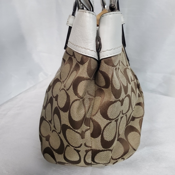 Coach Signature Handbag - Picture 4 of 9